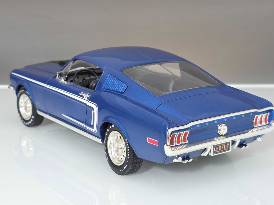 Macheta Auto 1/18 ERTL Ford Mustang GT