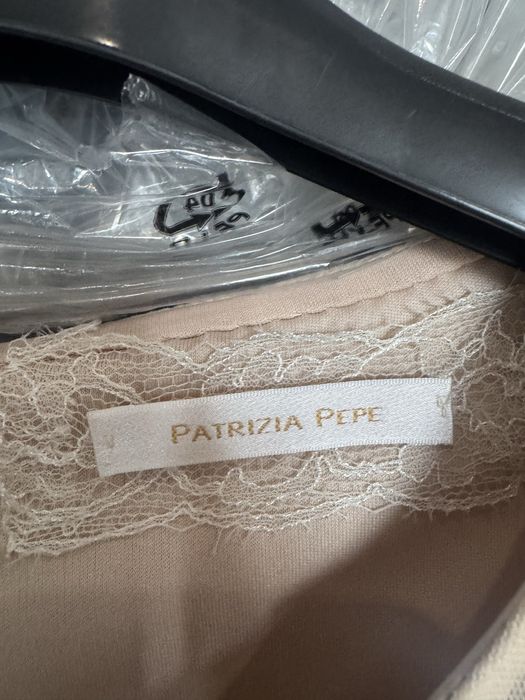 Patrizia Pepe рокля за вашите бляскави поводи размер 40 S