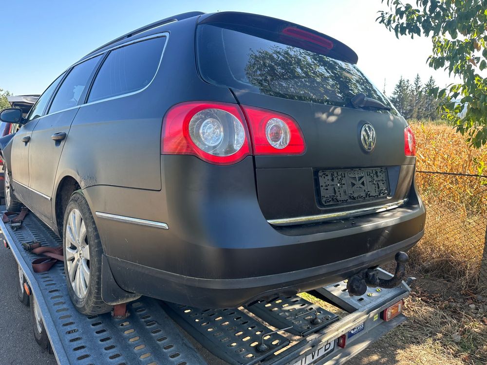 Etrieri spate stanga / dreapta vw Passat b6