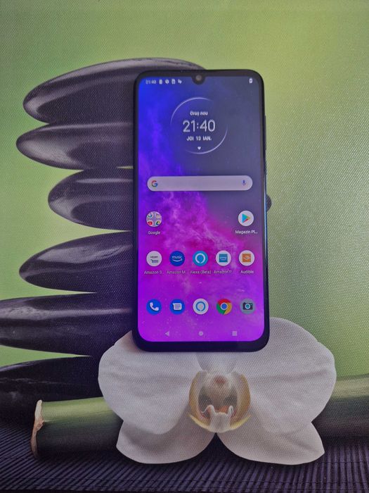 Motorola One Zoom