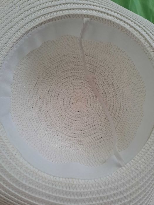 Широкопола шапка