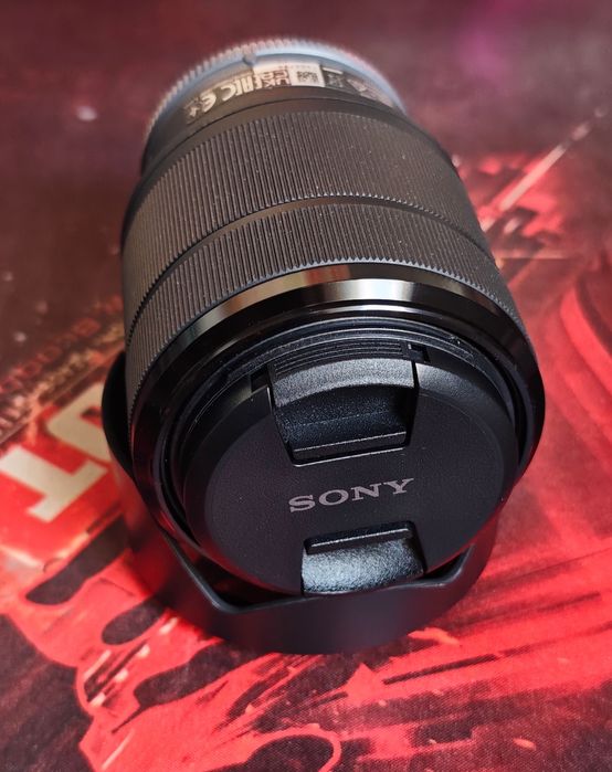 Obiectiv SONY FE 28-70mm F3.5-5.6 OSS