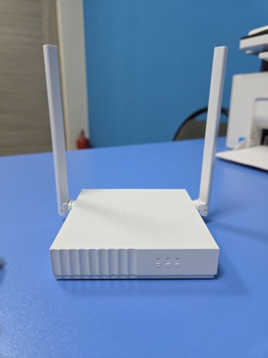 Роутер TP-Link  TL-WR820N 300 Mбит/с Wi-Fi рoyтep