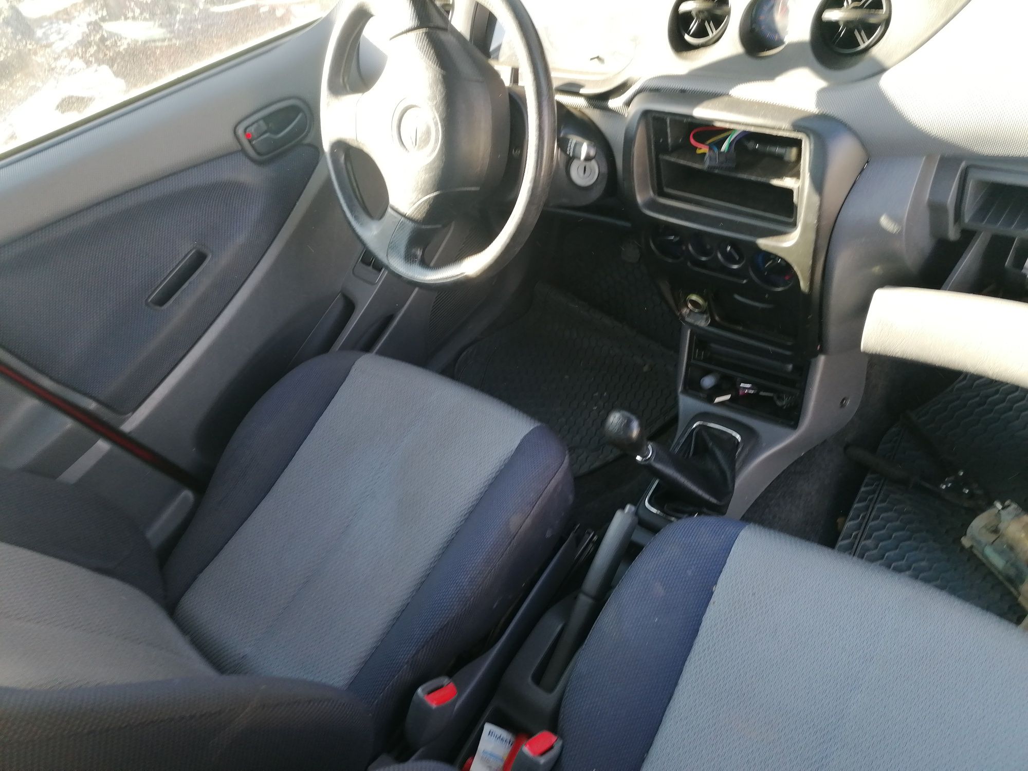 Daihatsu yvr 1.3 k3 на части