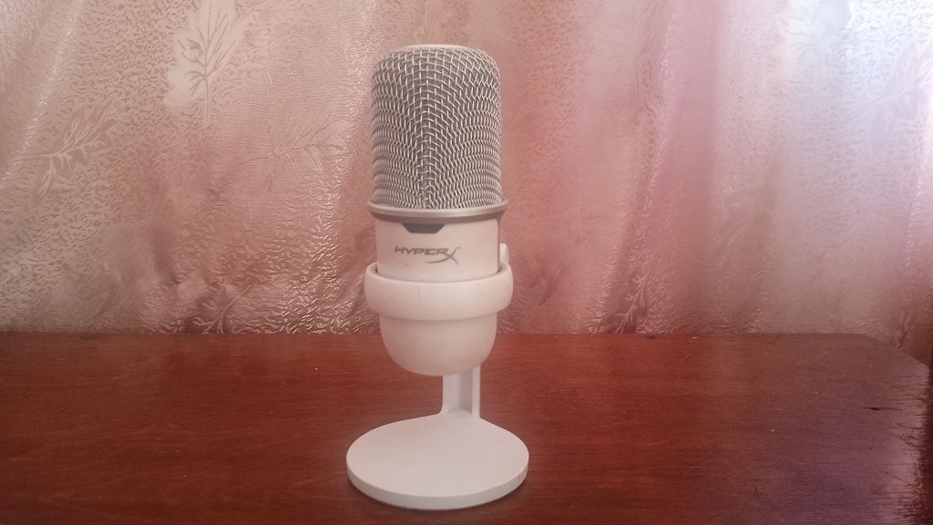 Продам недорого USB-микрофон HyperX™