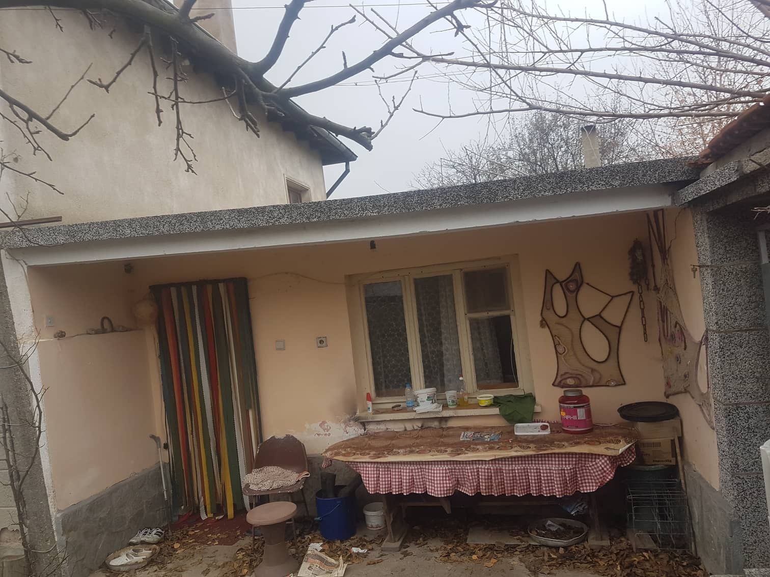 Продажба на къща в с .Леново