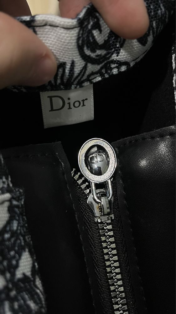 Сумка Christian Dior