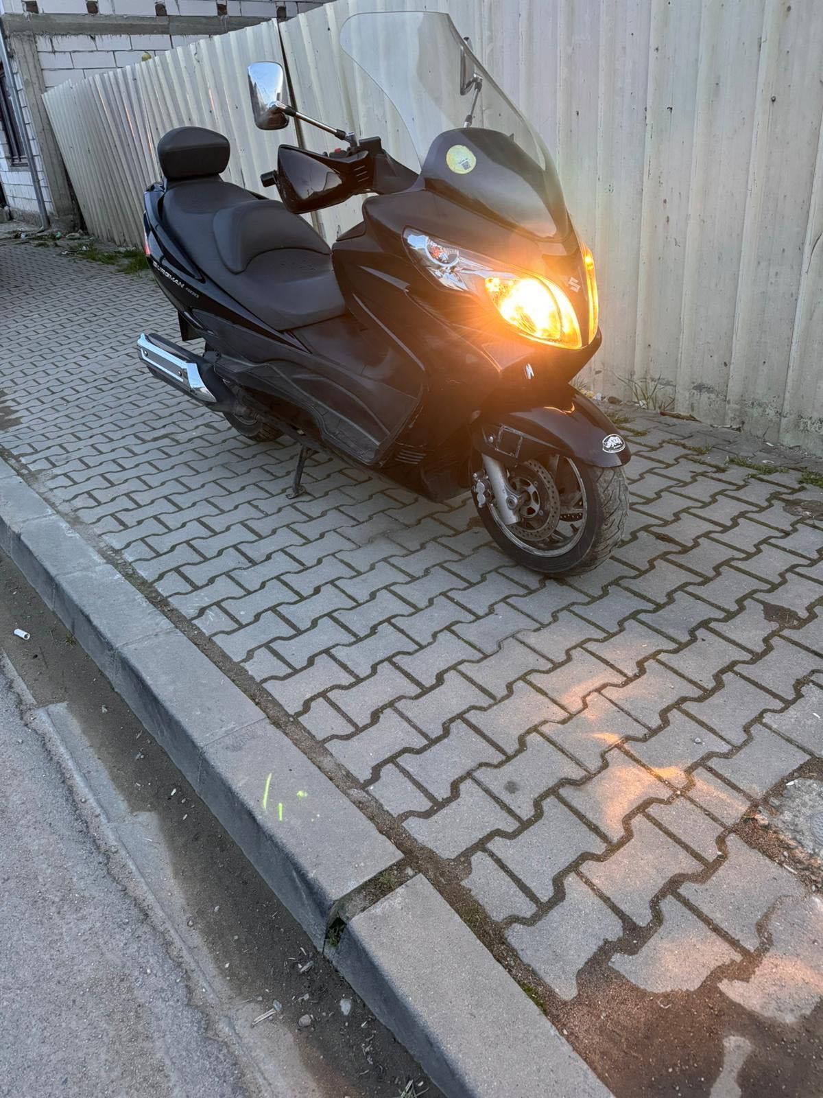 scuter suzuki  burgman 400 de vanzare