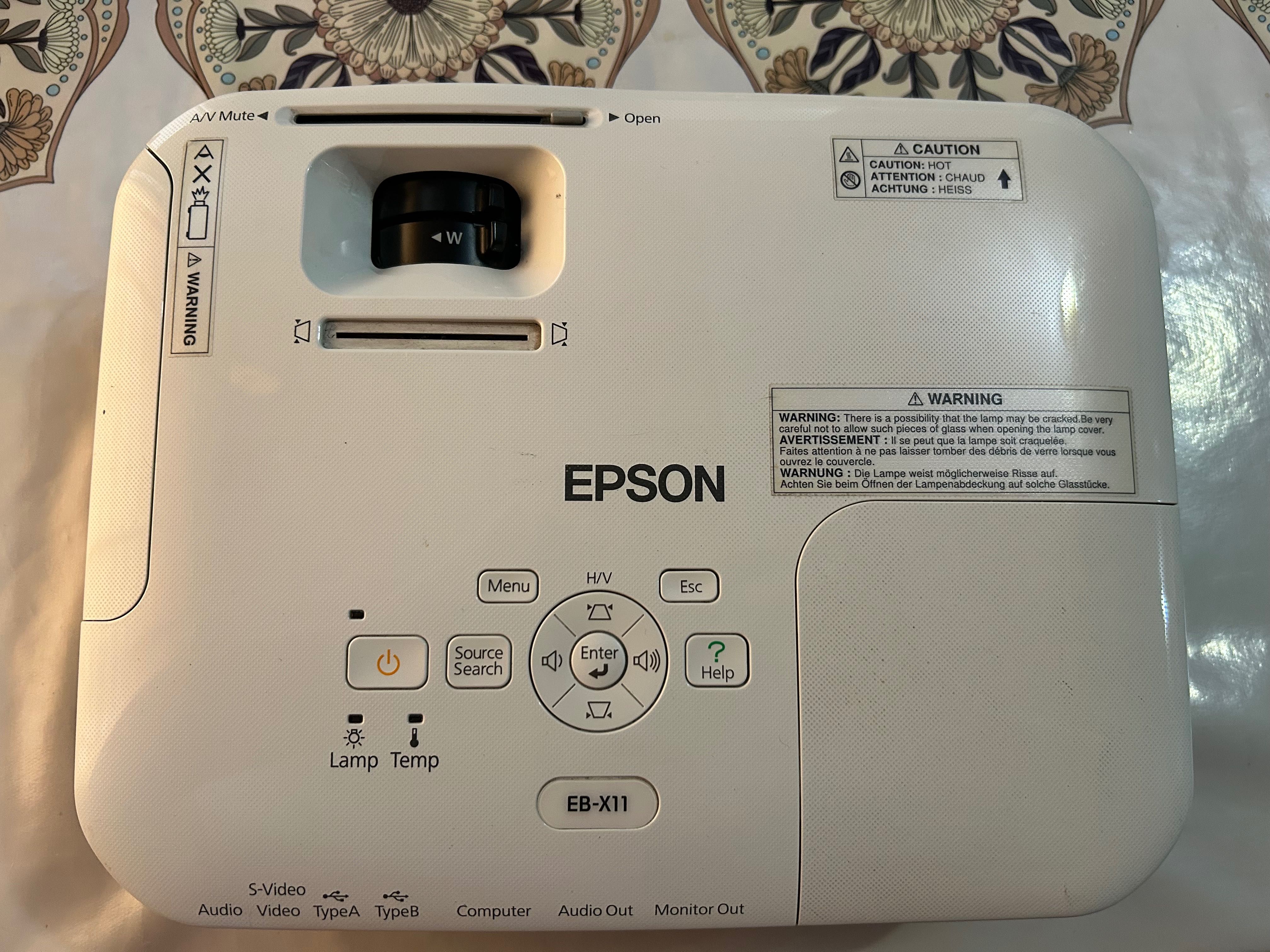Проектор EPSON EB-X11