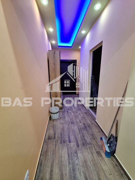 Продава се Тристаен апартамент в София, Свобода - 57 кв.м за 2683 €/кв.м - Снимка #11