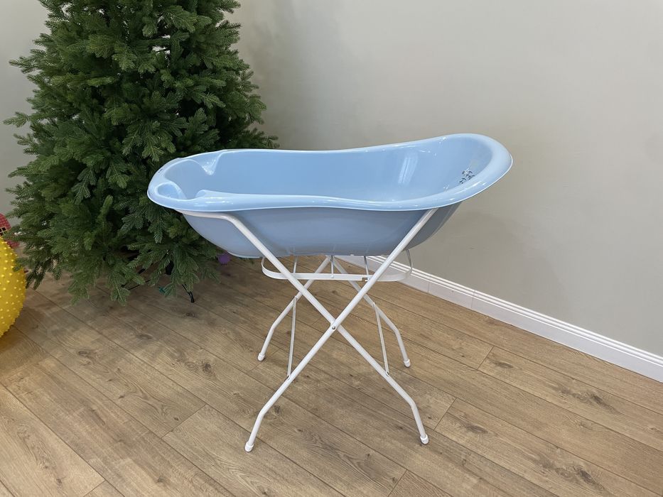 Детская ванна с универсальной подставкой