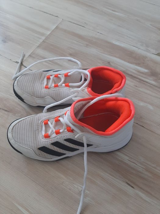 Adidașii copii originali marimea 33