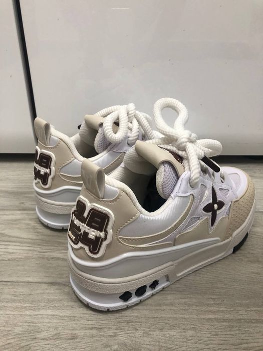 Adidași damă Louis Vuitton