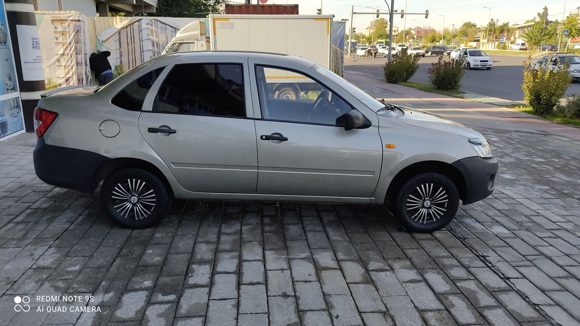 lada granta 2012