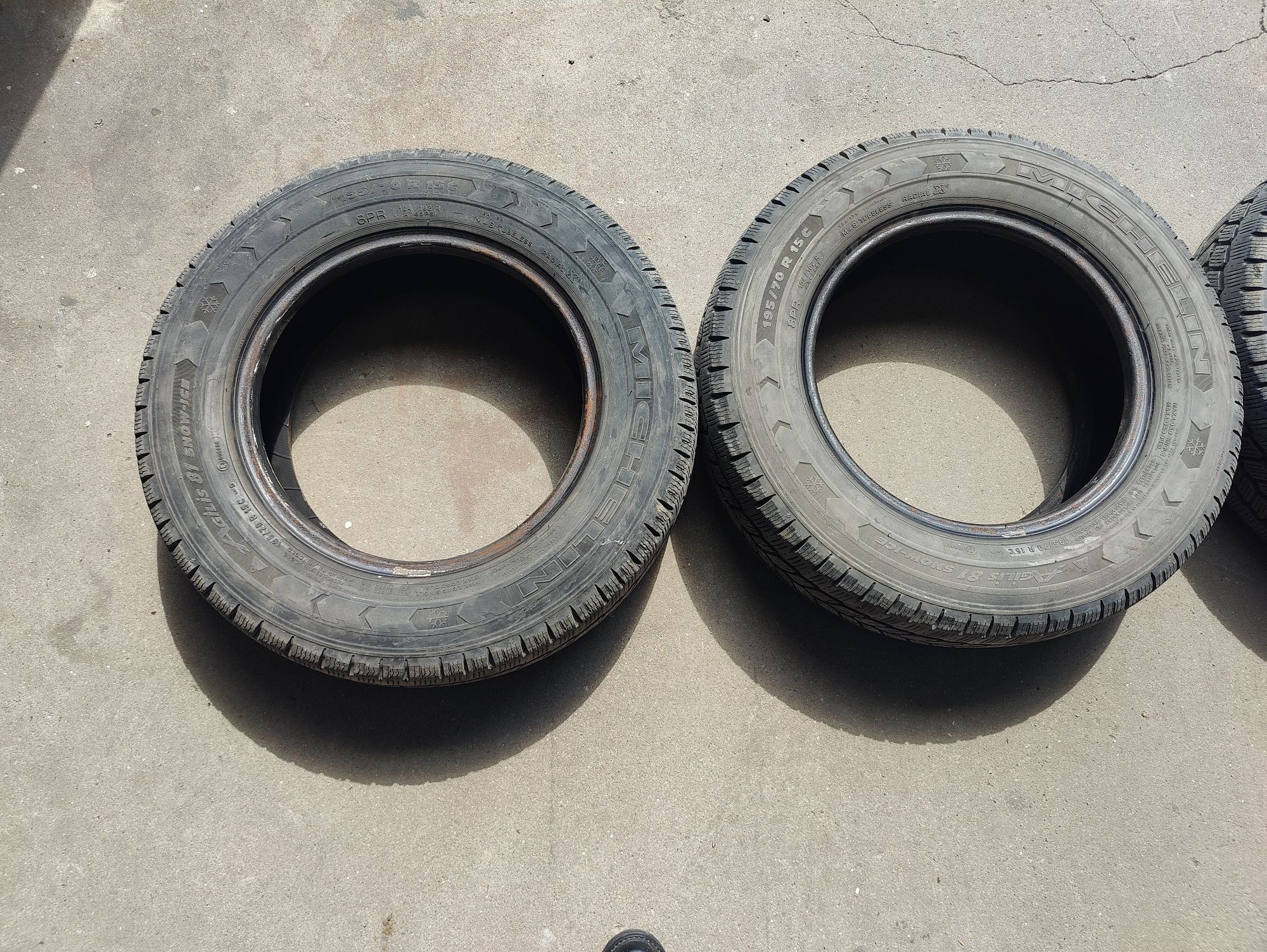 195/70/15C Michelin  Agilis