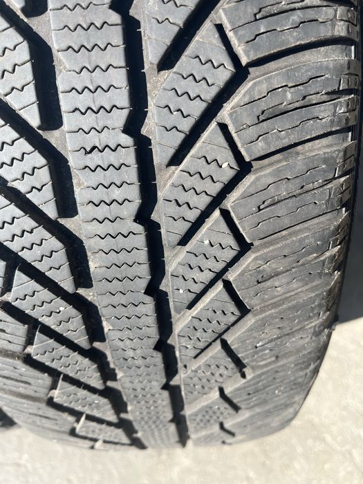 2 бр. зимни гуми 205/60/16 Semperit DOT 2219 6 mm