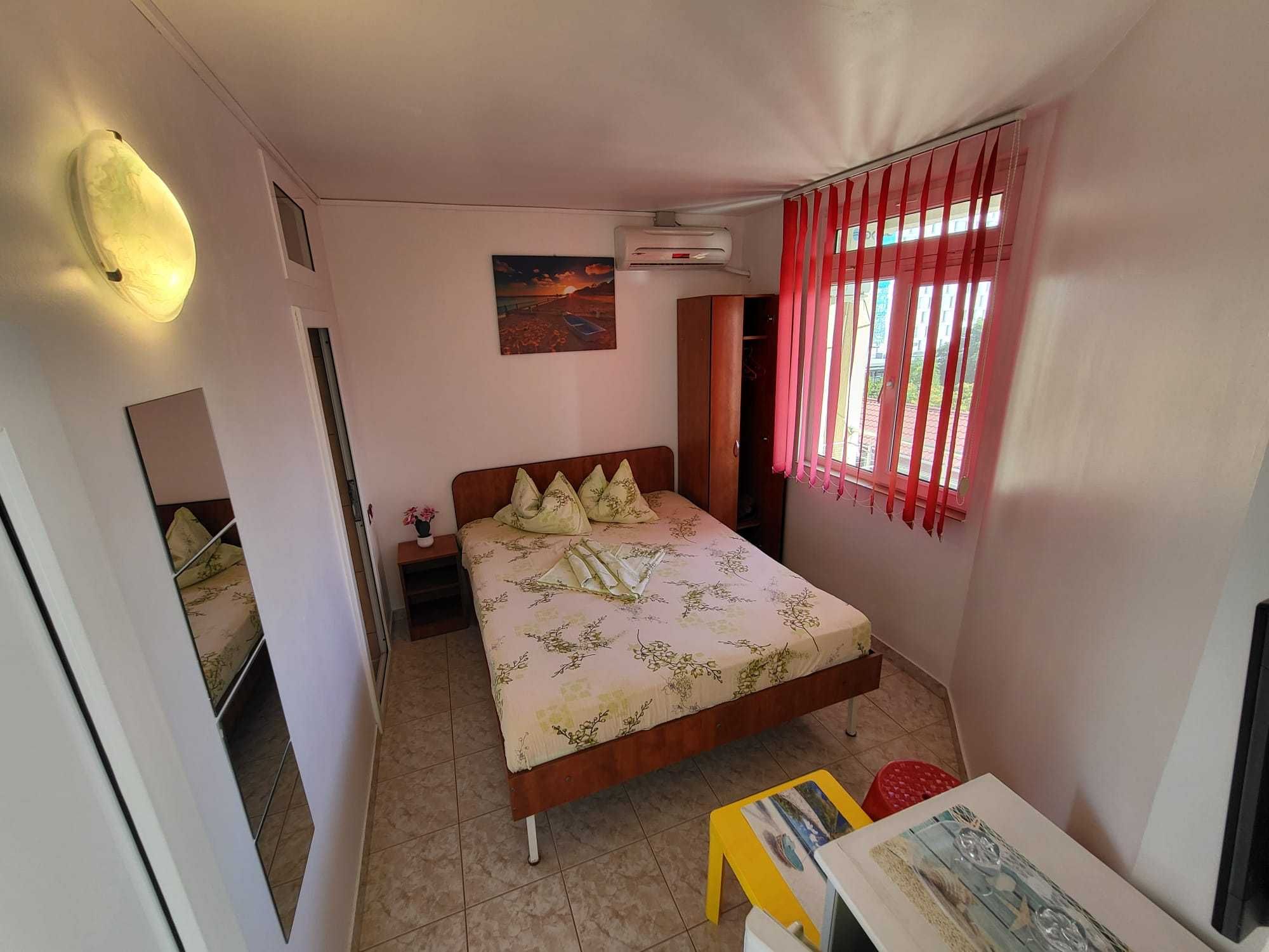 Cazare Eforie Nord – Vila Moise, aproape de plajă!