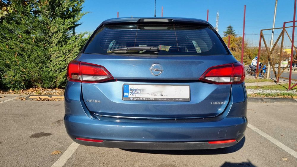 Opel Astra Sports Tourer K