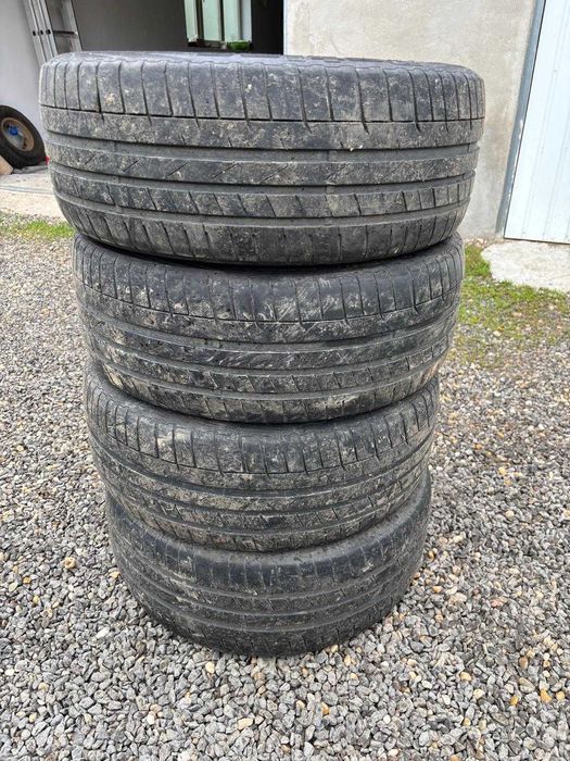 Anvelope de vara Petlas Velox Sport 205 50 ZR17 pret pt toate 4