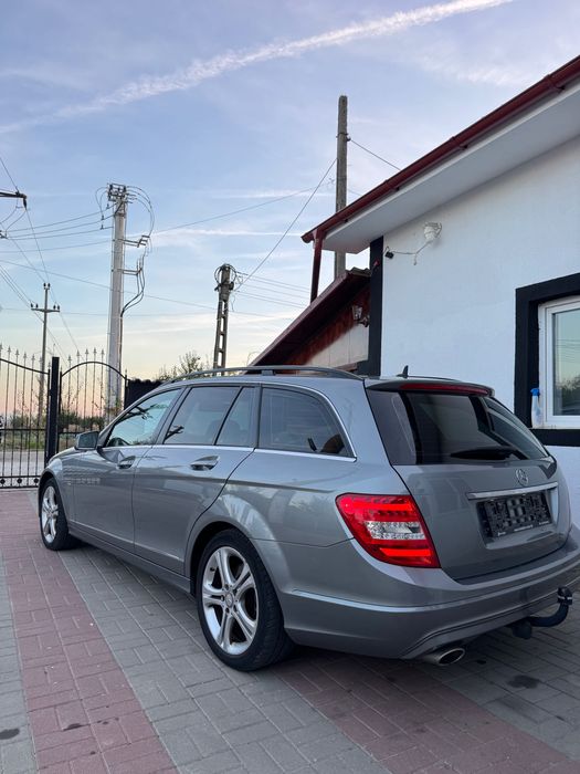 Mercedes C220 - 170 CP 2011  | Navi | Automat | Facelift