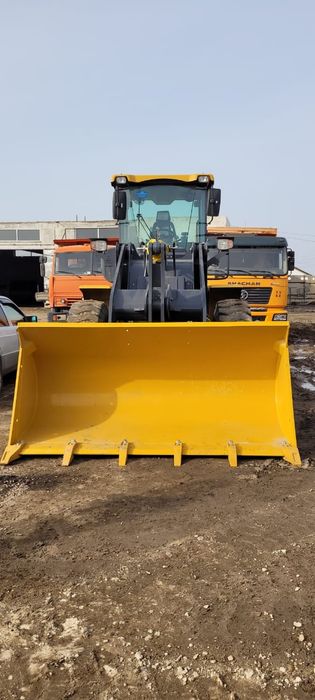 Услуги фронтального погрузчика