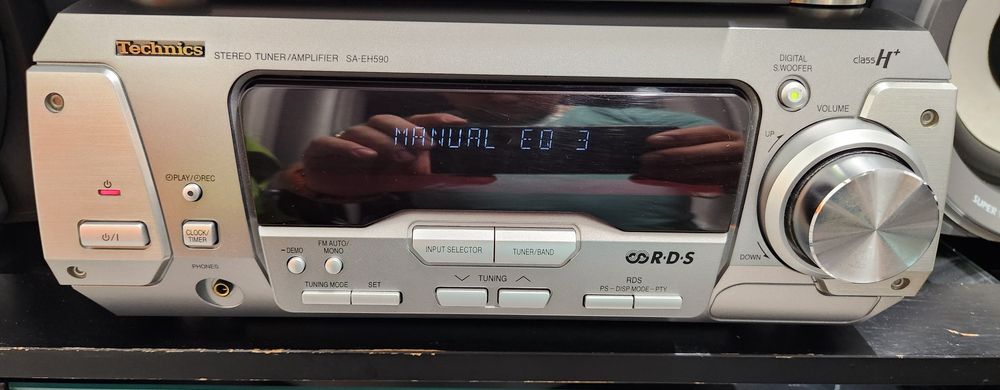 Sistem Technics cu telecomandă