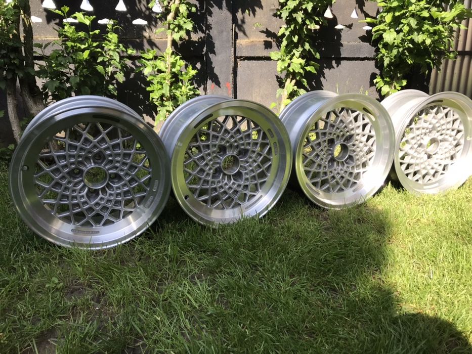 Vand jante Fondmetal 4x100 r15 7 J ET 13 BMW eE30