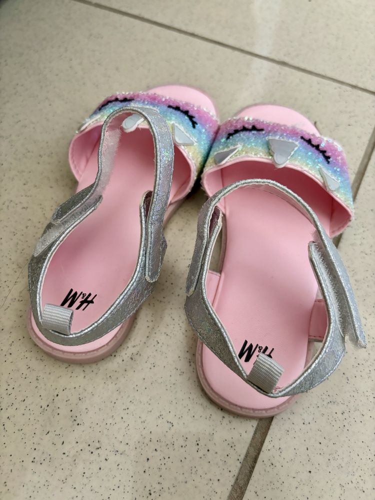 Sandale H&M Unicorn , marimea 29