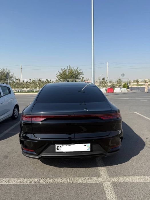 СВОЯ Byd HAN 3.9s запас ход 610 км awd dual motor full (Ёмкость 100%)