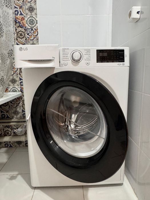 Продам стиральную машину