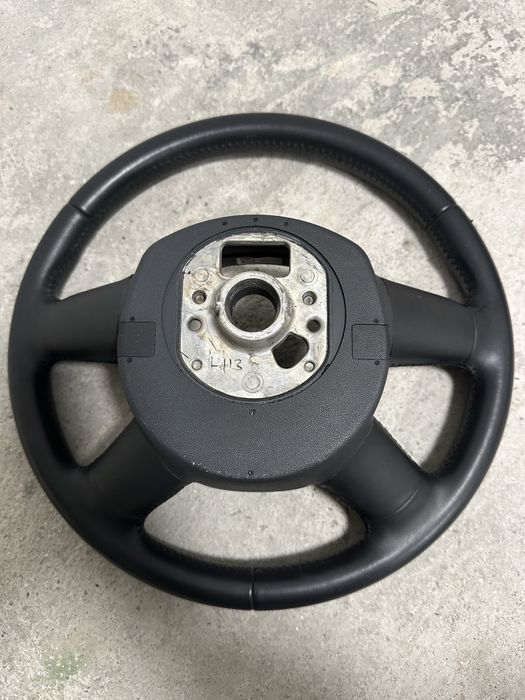 Волан  за Audi/Ауди А4 Б7/Б8 B7/B8