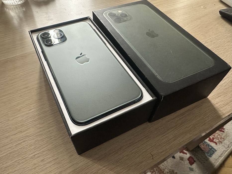 Iphone 11 pro 64gb cu sticla fața usor fisurata