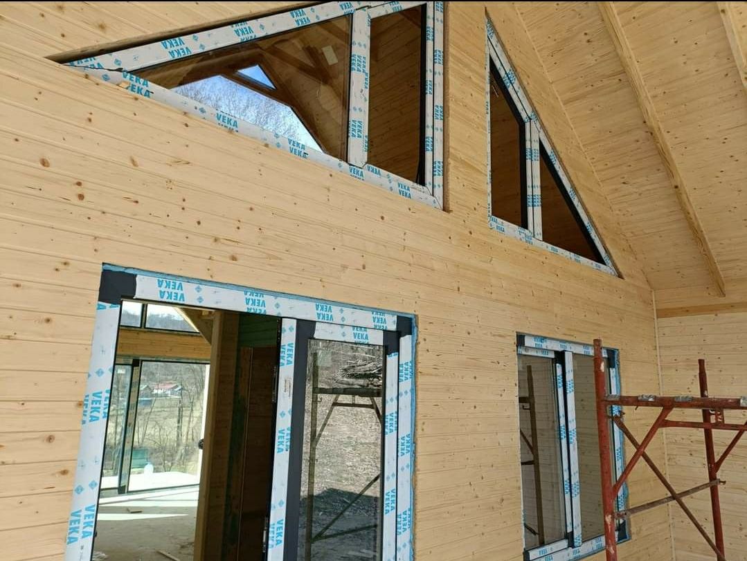 Construim case din lemn si cabane din lemn masiv pentru locuit sau vac