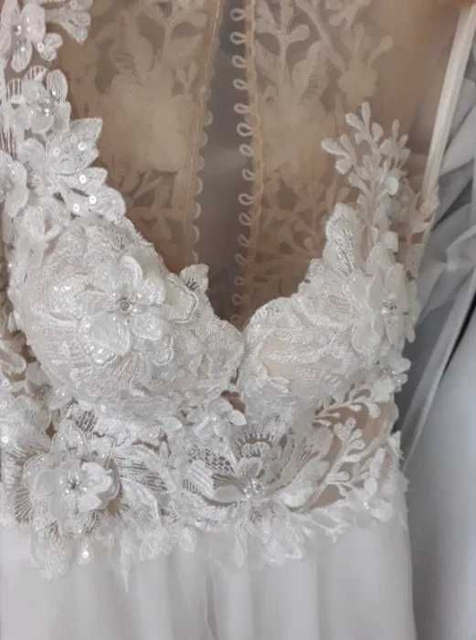 дизайнерска булчинска рокля