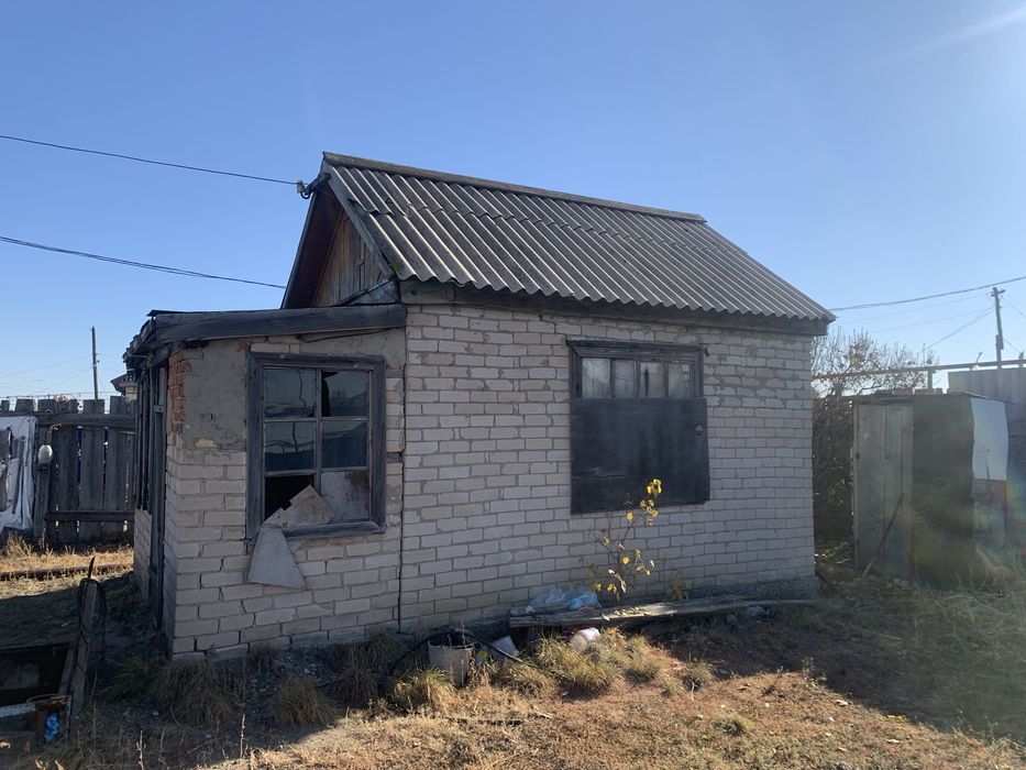 Продам дачу на ГМЗ, за школой 71