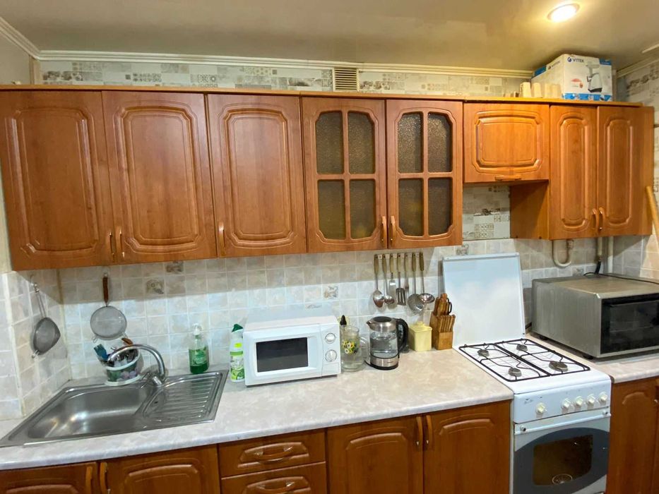 Продам 3-х комнатную квартиру, 19 мкрн