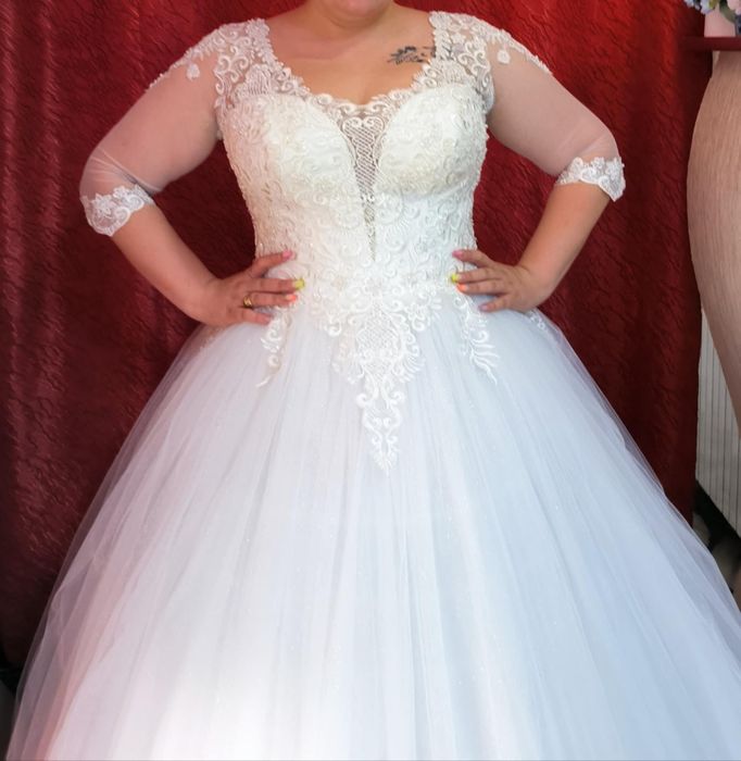Vând Rochie de Mireasă
