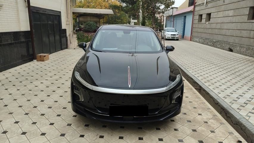 Продаётся или Рассрочка Hongqi EQM 5EV