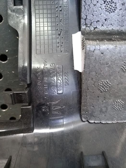 Capac ornament volan maserati ghibli m157 670012569