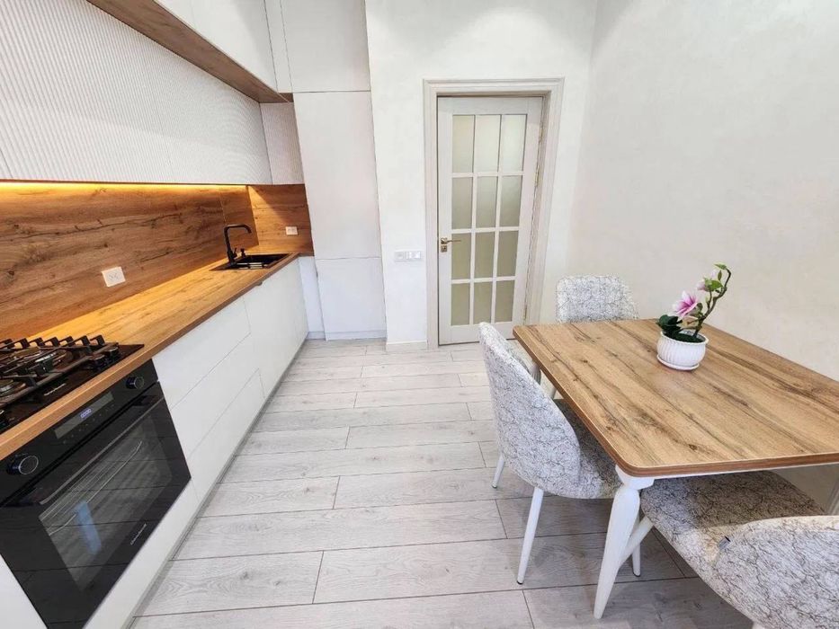 Жк Parisien! Аренда шикарной 2-ком квартиры с авторским ремонтом!!!