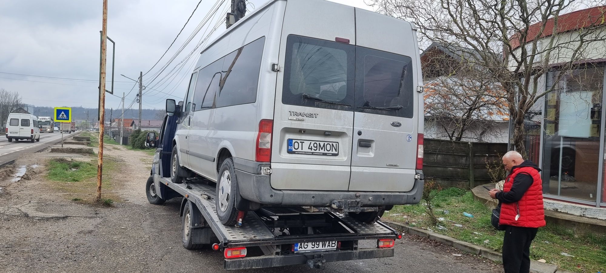 Tractari Auto Non Stop \Asistență rutieră \Platforma dube xxl