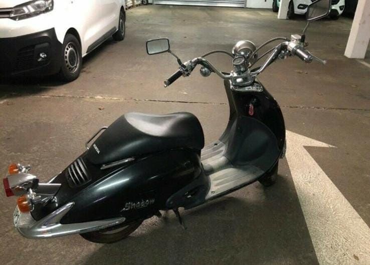 Honda Shadow SRX 50 Retro Chopper