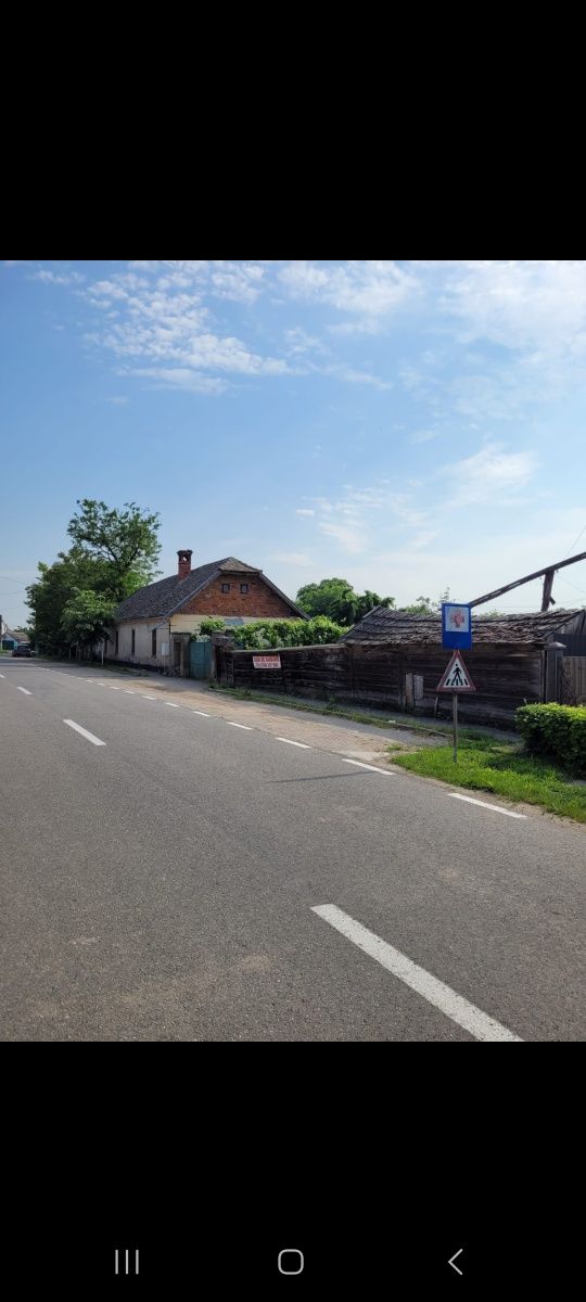 Se vinde proprietate