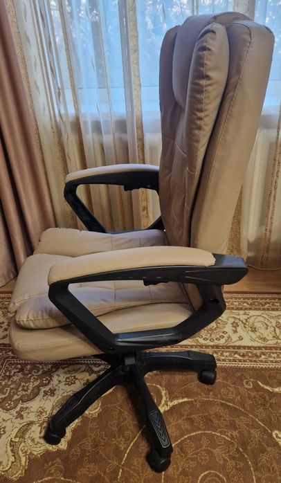 Продам офисное кресло