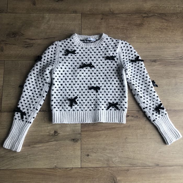 Zara пуловер с панделки