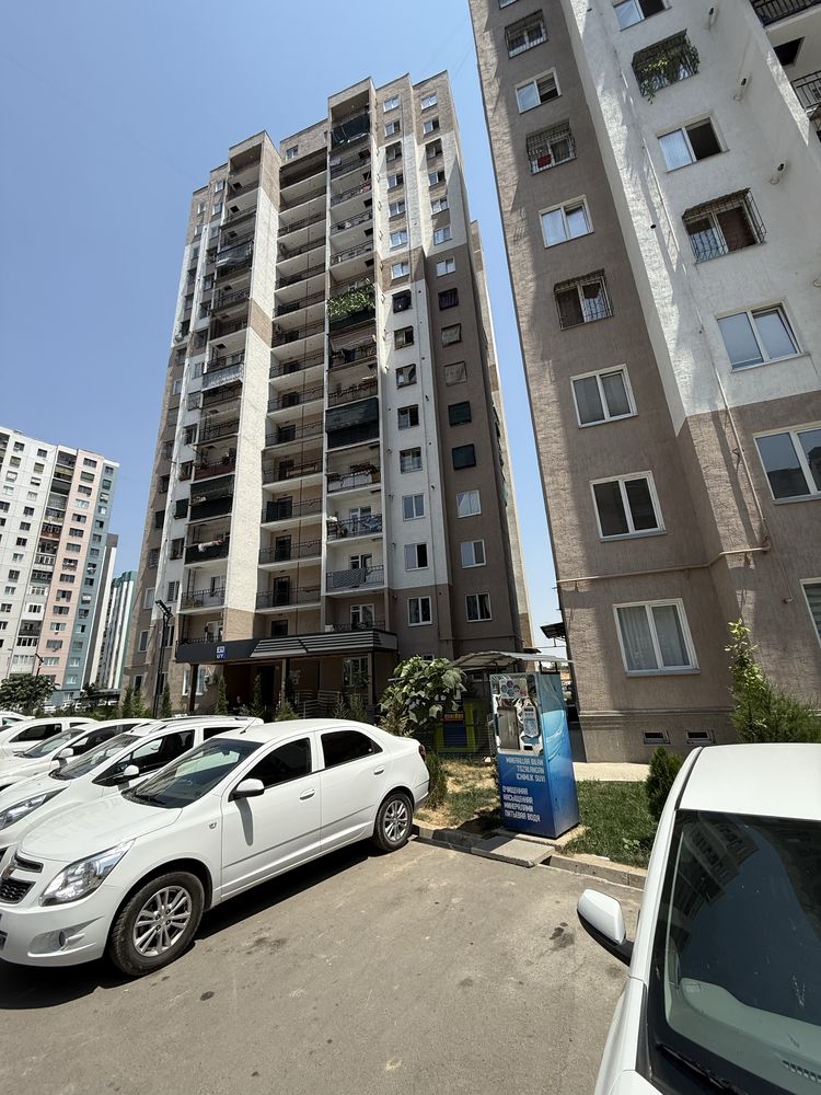 Срочна сотилади тошкент шахар яшнабод олмос махалла