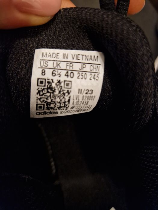 Adidas nr 40 noi pret 190