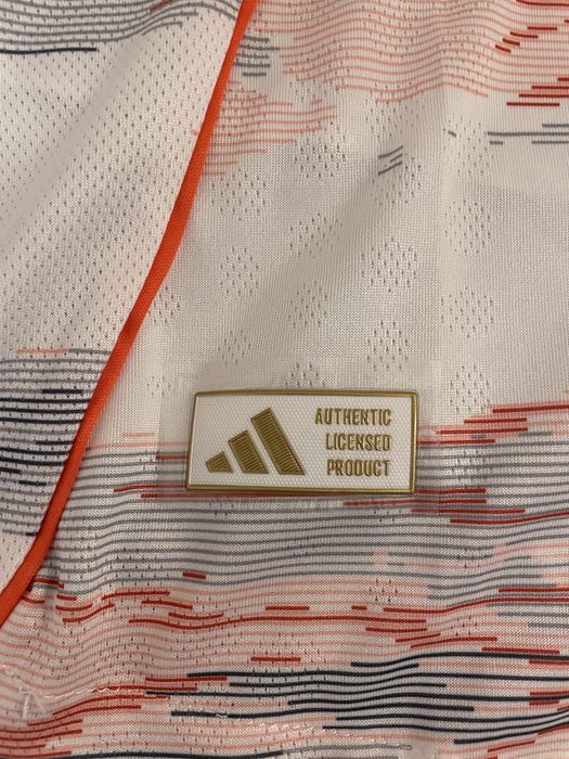 Bayern Munich jersey away 2025/2026