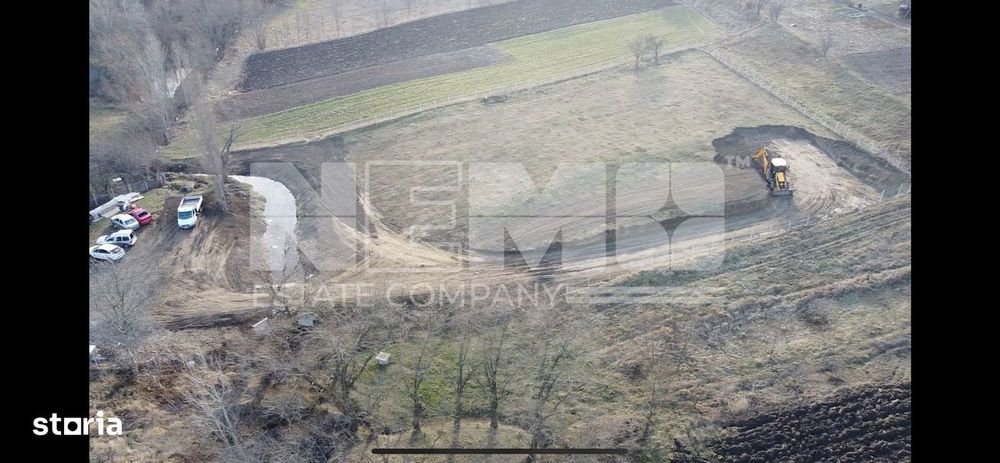 Teren Adancata | 42 Ari | Intravilan