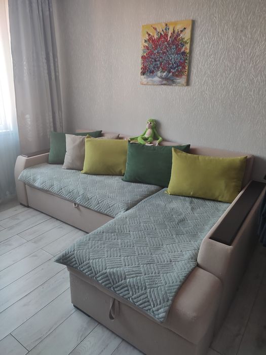 Продам мягкий уголок б/у